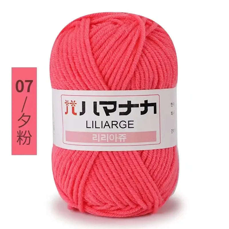 Milk Sweet Soft Cotton Baby Knitting Wool Yarn Thick Yarn Fiber Velvet Yarn Hand Knitting Wool Crochet Yarn for DIY Sweater